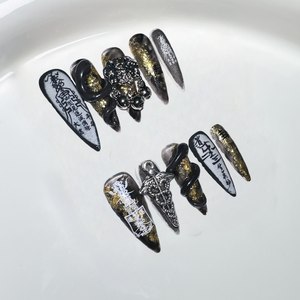 Chinese Taoist runes wear nails ancient style country style three lifetimes manicure high-class sense of Halloween wear nails