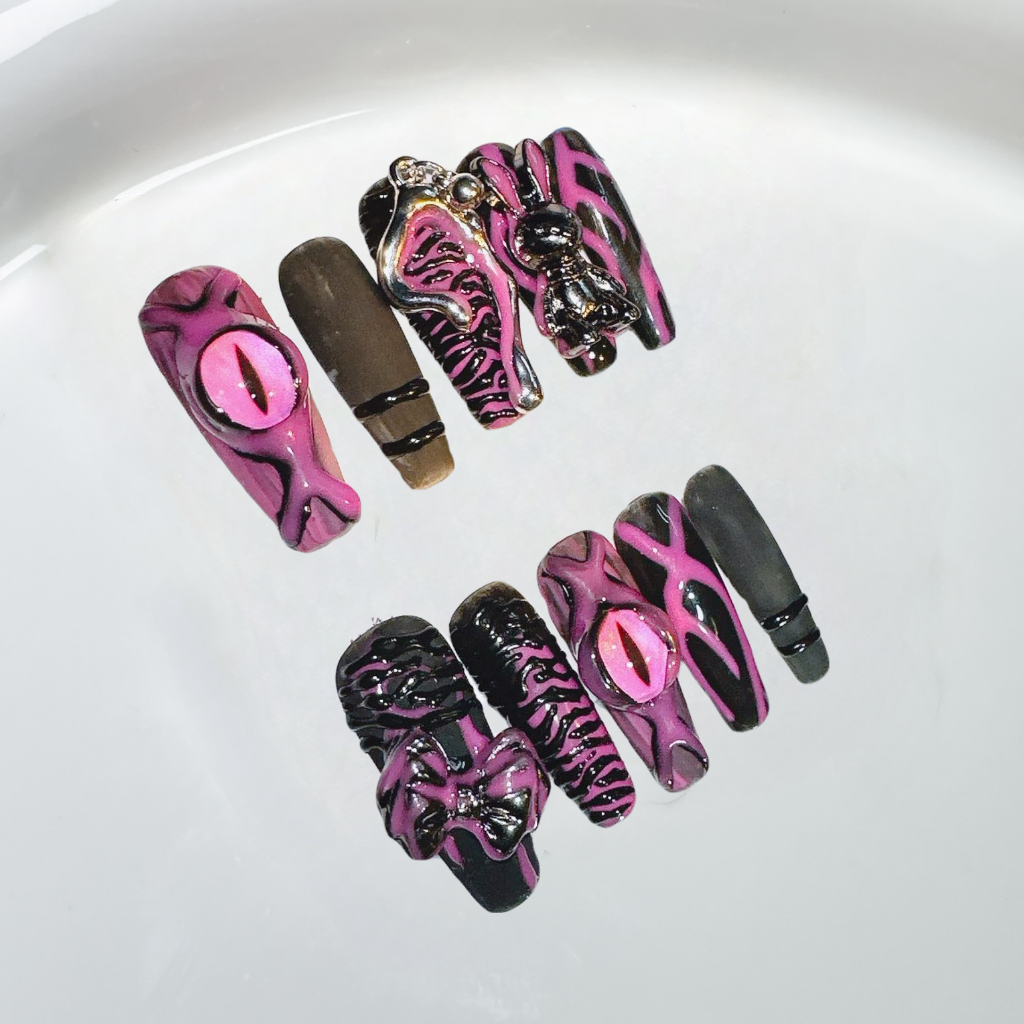 Eyes Alternative Exaggerated Dark Cracked Snake Personalized Wearable Nails Halloween Nail Art Removable