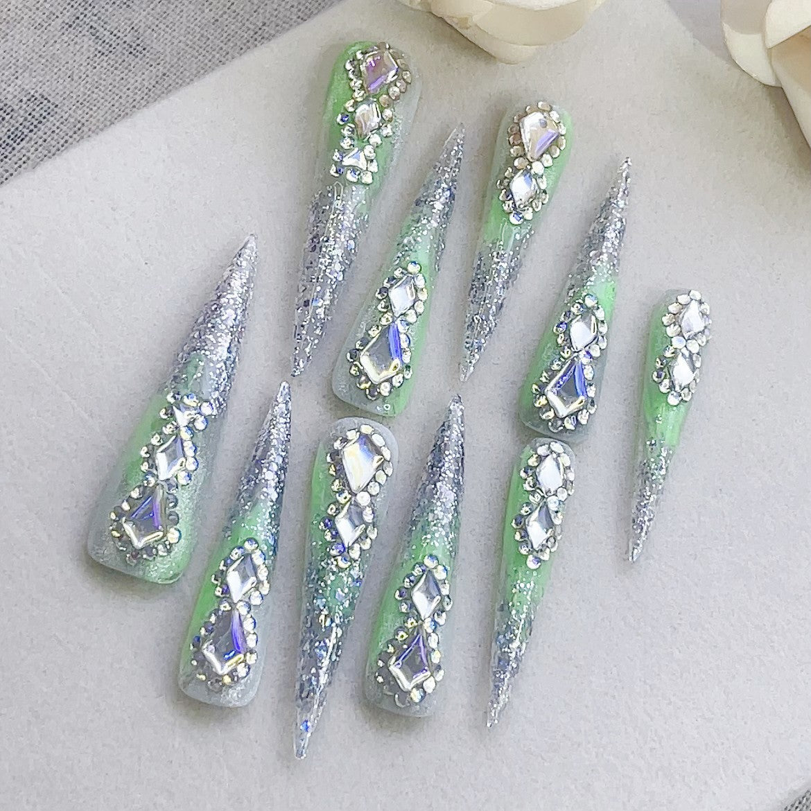 Reuse Extra Long Tip Wearable Nail Patches